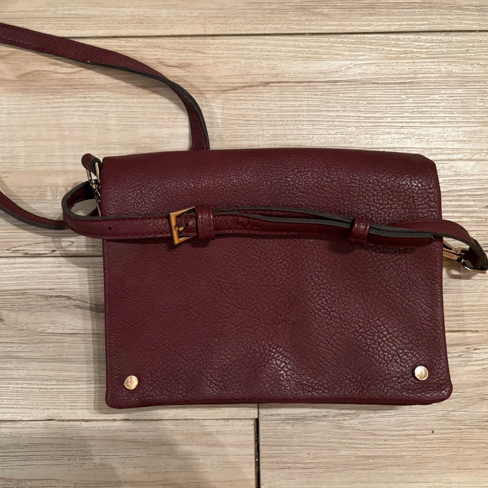 Vegan cross-body handbag